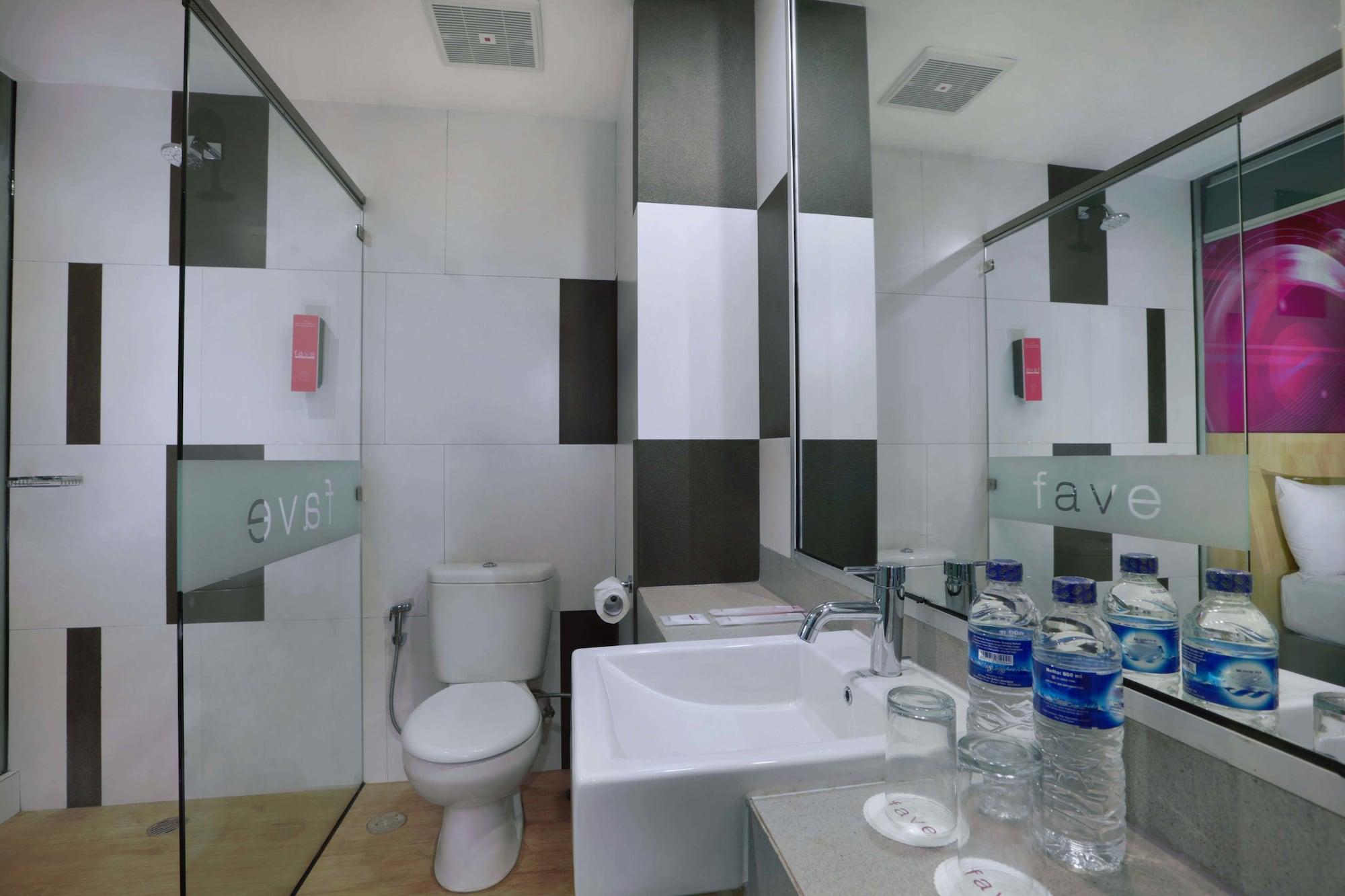 Favehotel Ahmad Yani Banjarmasin Екстериор снимка