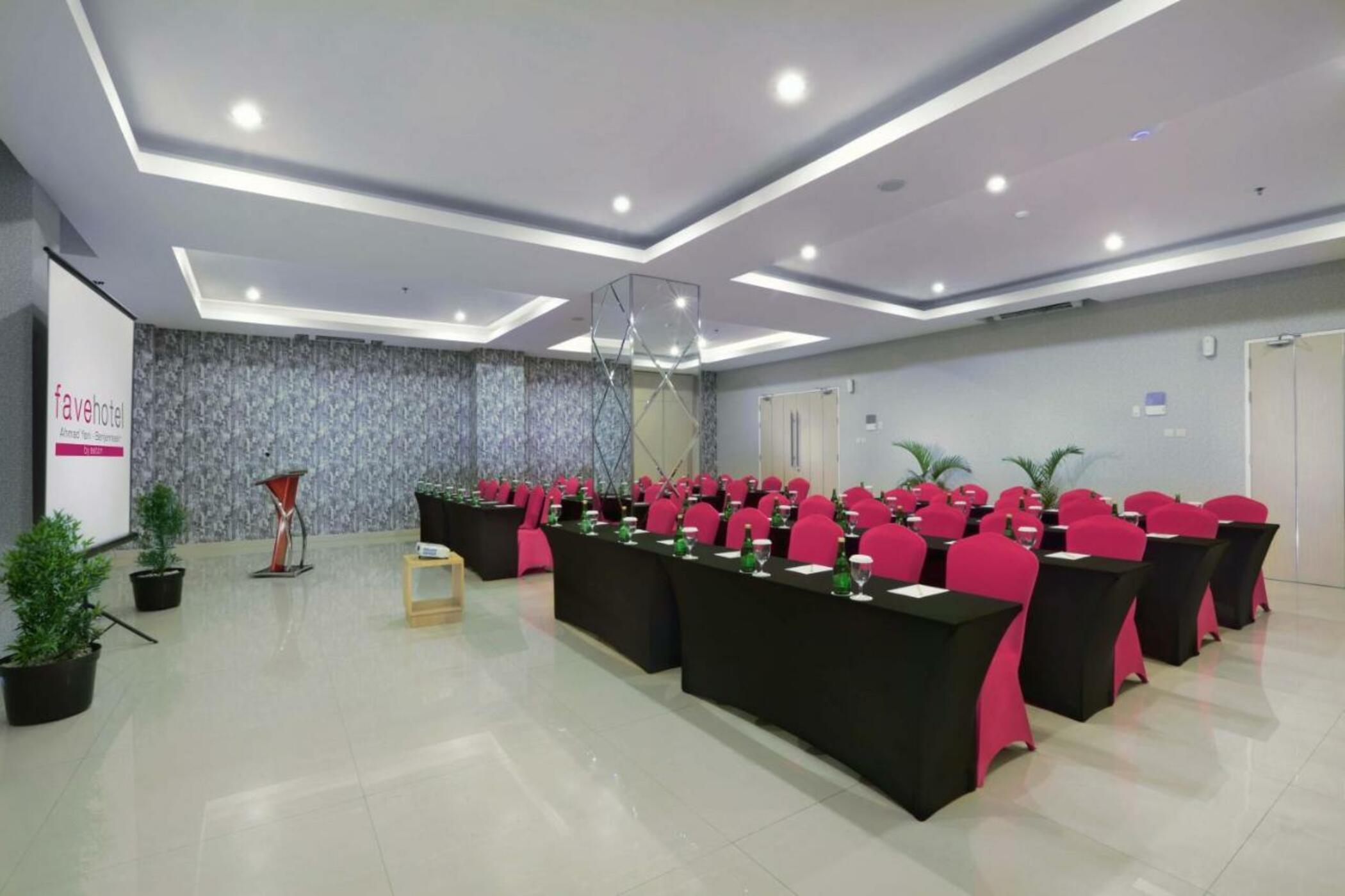 Favehotel Ahmad Yani Banjarmasin Екстериор снимка