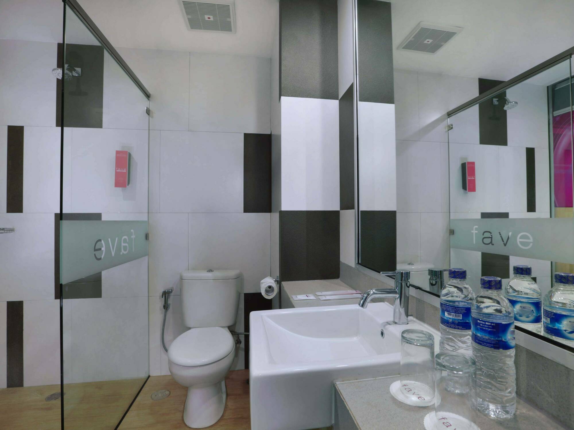 Favehotel Ahmad Yani Banjarmasin Екстериор снимка